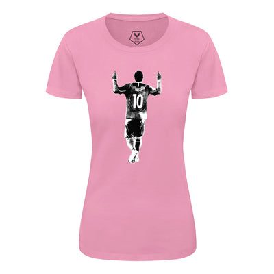 Rosa/Vibe Messi Silhouette Women's Graphic Tee